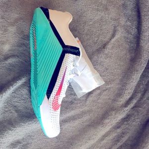 METCON6 new never worn, a size too big for me, it would cost me to return it.